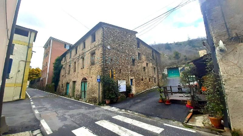 Hus i Borghetto d'Arroscia