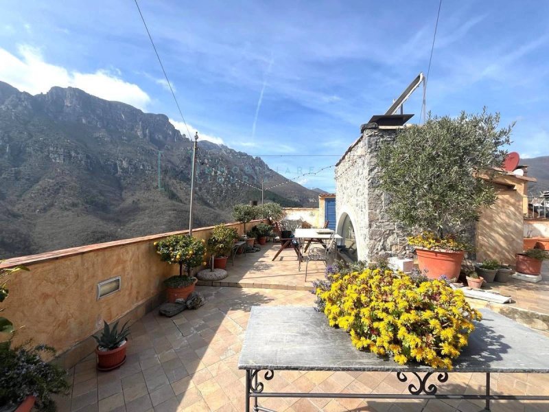 Casa en Castelbianco