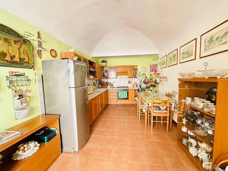 Apartamento em Albenga