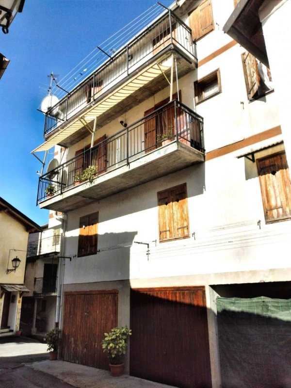 Apartment in Cosio di Arroscia