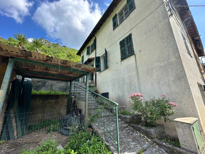 Casa en Castelbianco