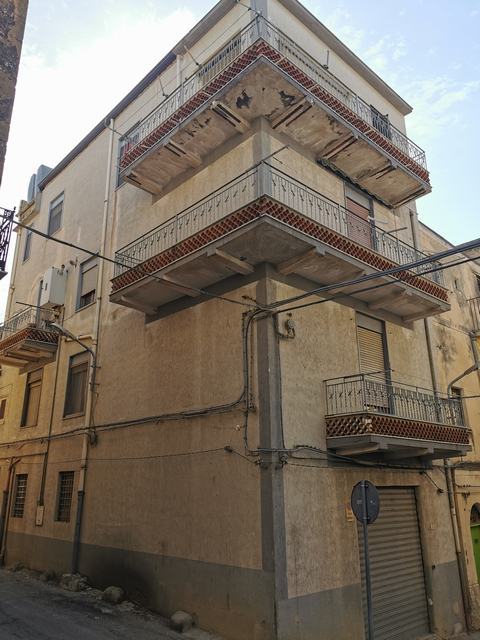 Maison à Cianciana