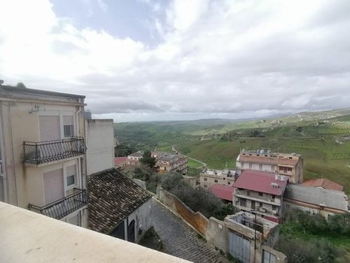 Maison mitoyenne à Cianciana