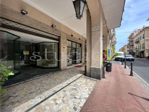 Inmueble comercial en Bordighera