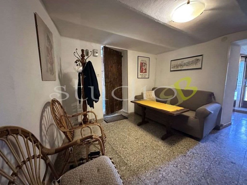 Apartment in Apricale