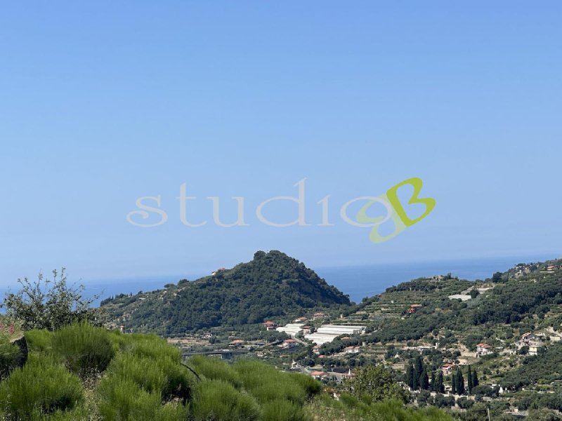 Building plot in Bordighera