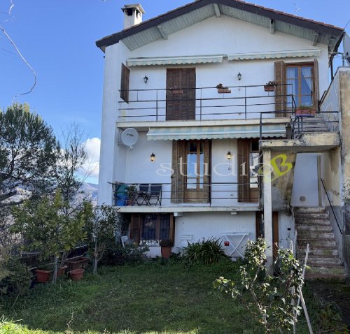 Einfamilienhaus in Perinaldo