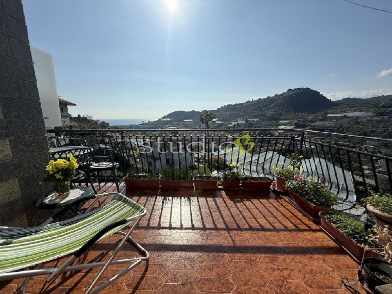 3 Bedrooms Apartment for sale in Bordighera [812567] | Gate-away®