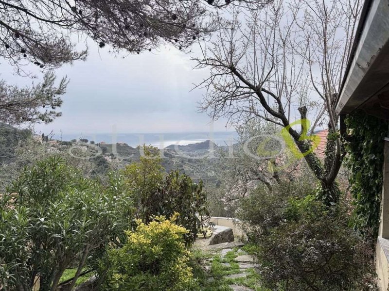 Casa indipendente a Seborga