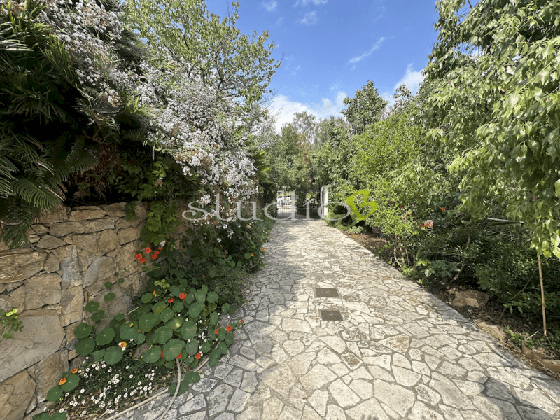 Villa à Vallebona