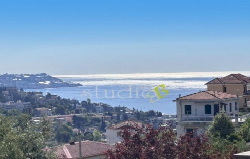 Detached house in Sanremo