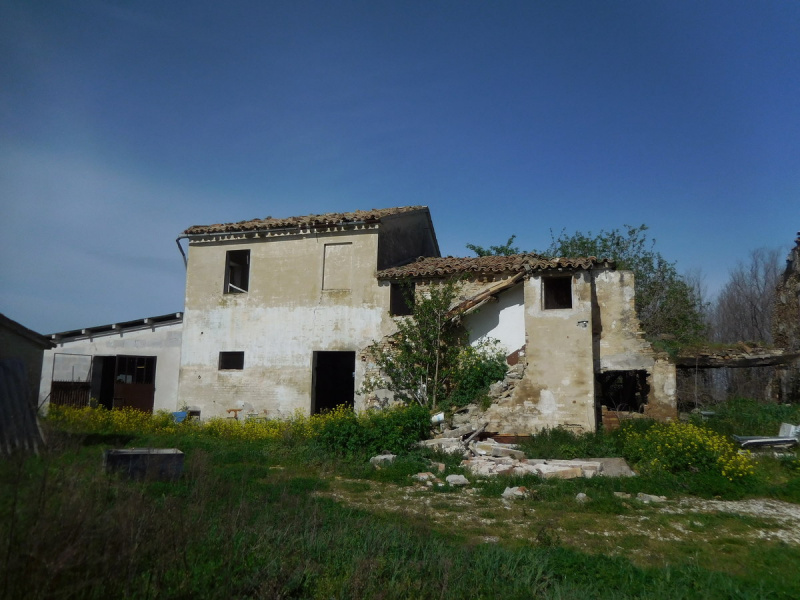Hus på landet i Castelplanio