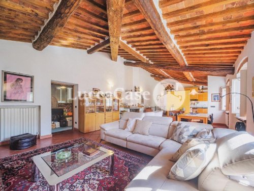 Detached house in Lucca