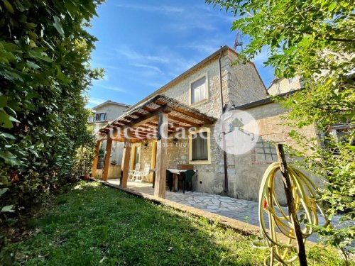 Country house in Camaiore