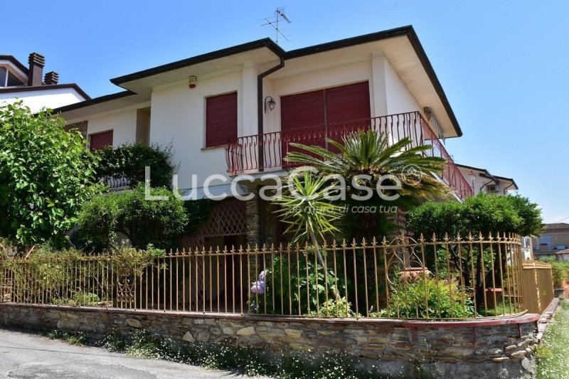 马萨罗萨联排别墅