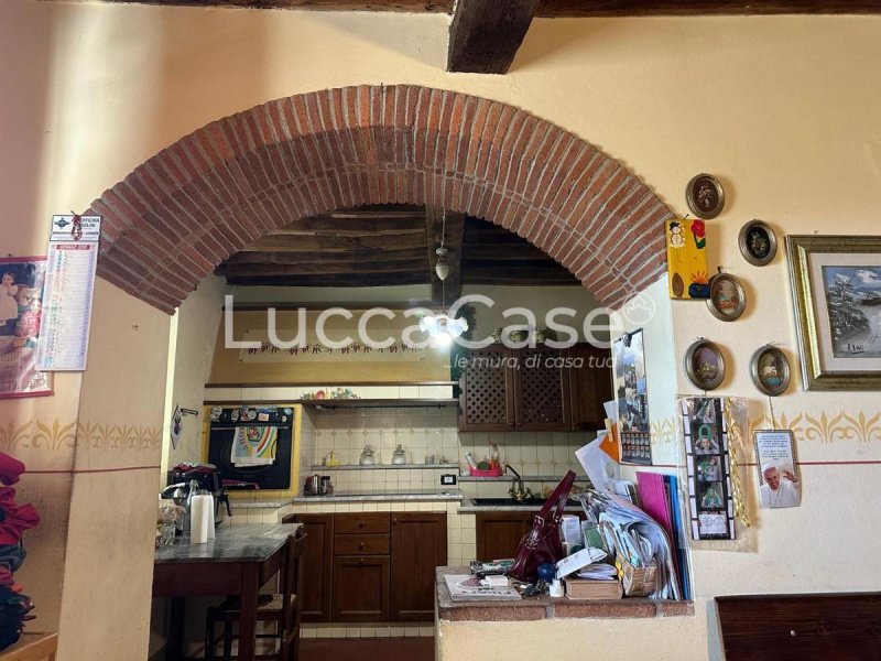 Top-to-bottom house in Villa Basilica