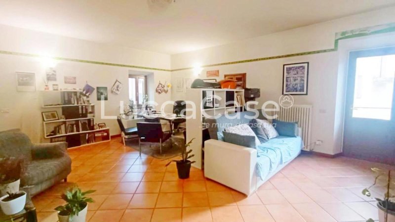 Himmel/Erde in Barga