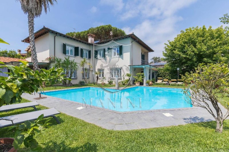 Villa en Forte dei Marmi