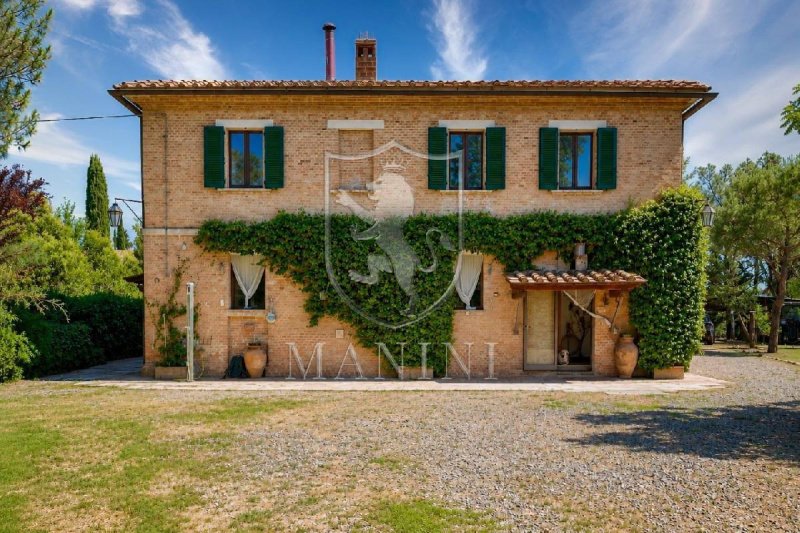 Casa di campagna a Asciano