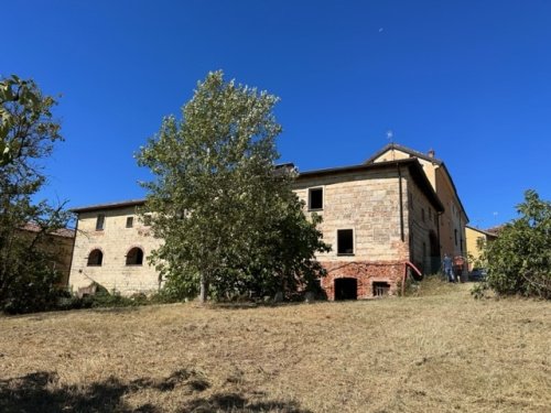 Hus i Frassinello Monferrato