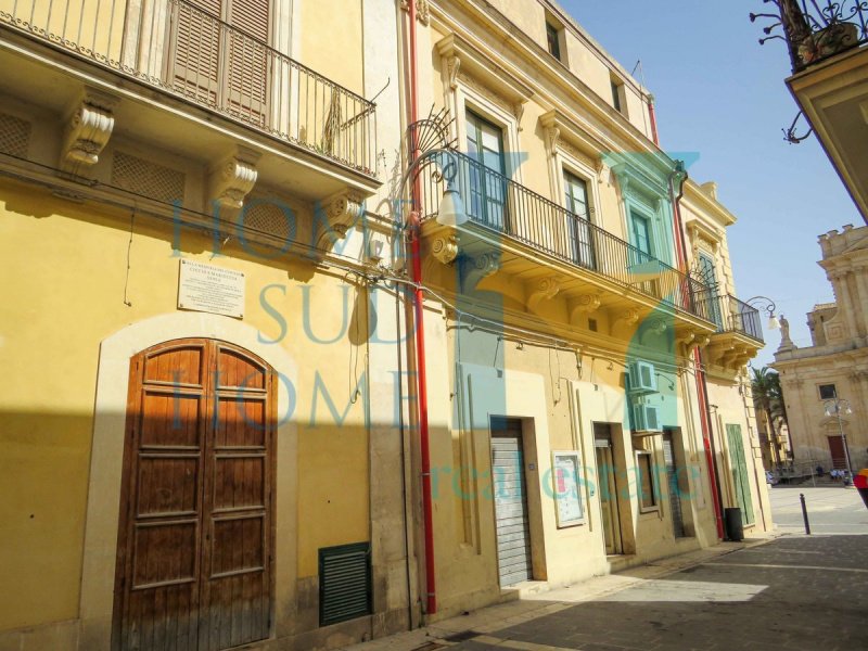 Edificio en Rosolini