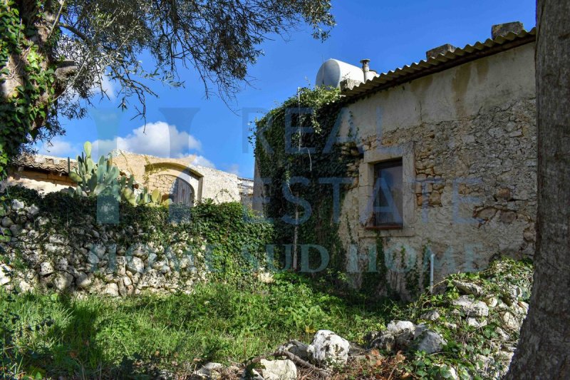 Casa de campo en Noto