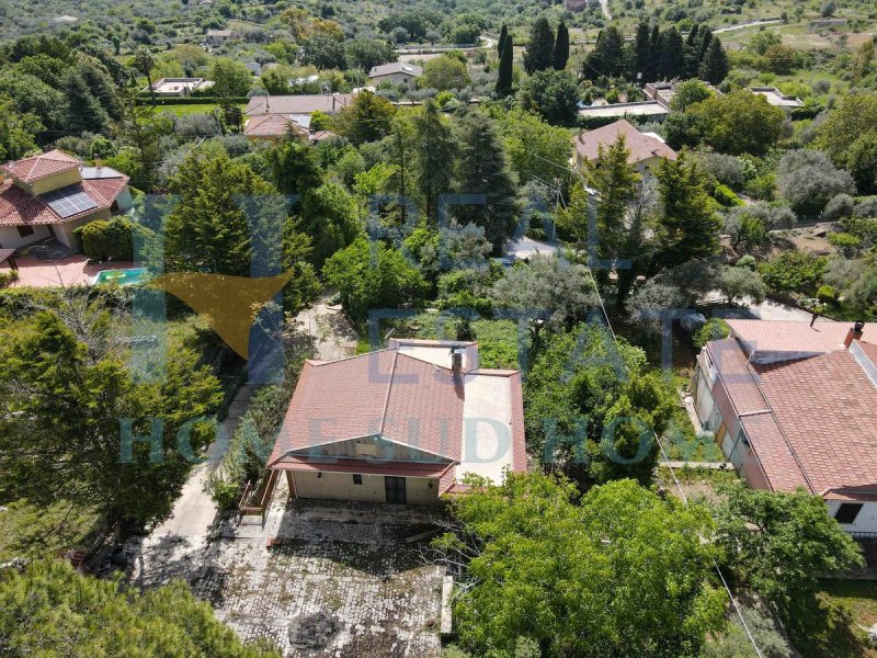 Vrijstaande woning in Palazzolo Acreide