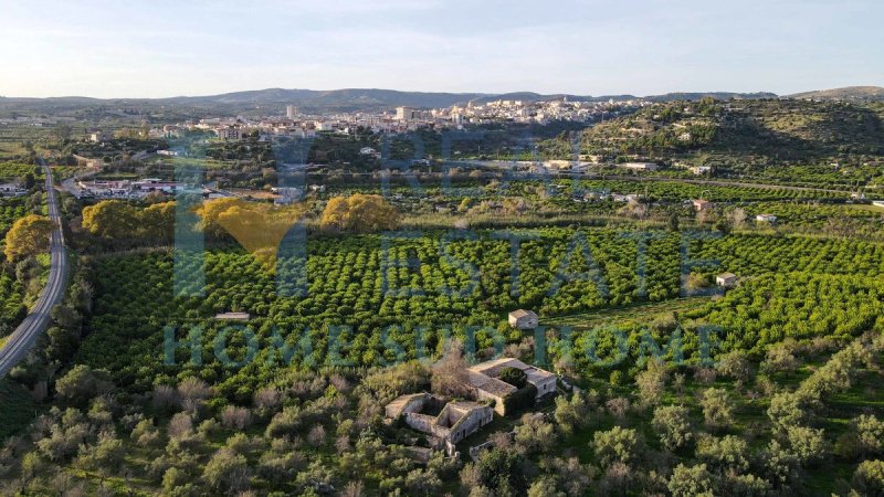 Country house in Noto