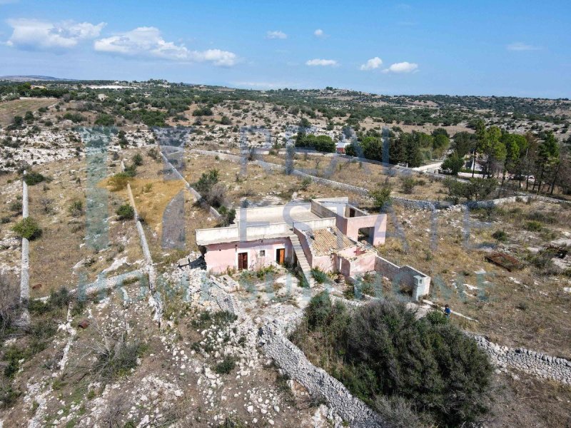 Casa en Noto