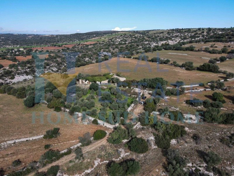 Farmhouse in Noto