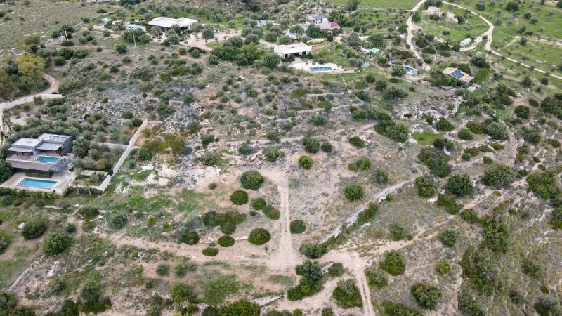 Building plot in Avola