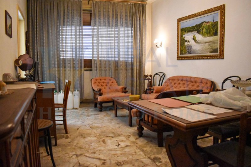 Huis in Canicattini Bagni