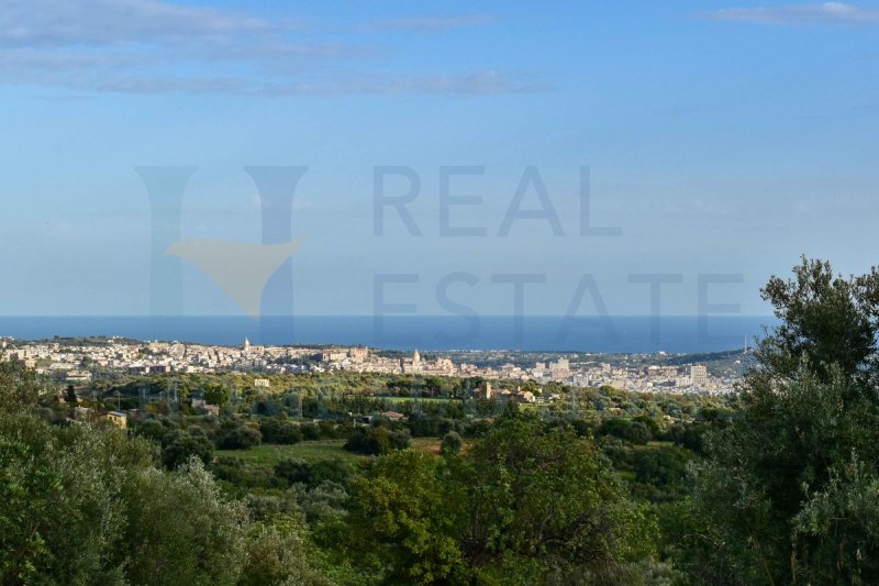 Terreno para construção em Noto