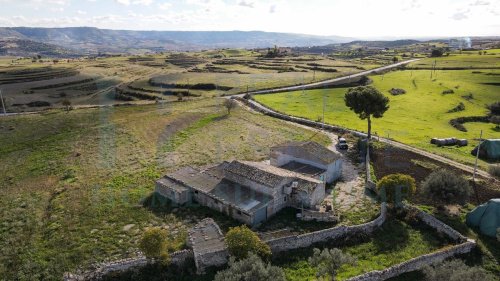 Casa di campagna a Giarratana