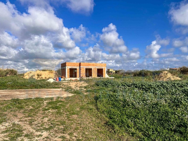 Вилла в Пакино