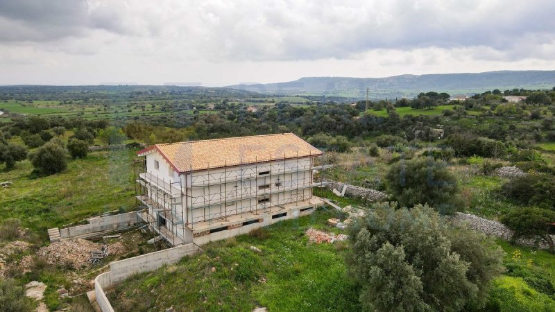 Villa a Canicattini Bagni