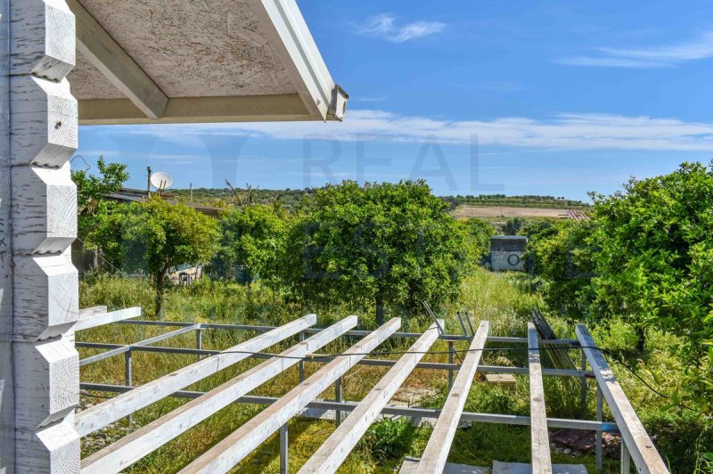 Country house in Noto