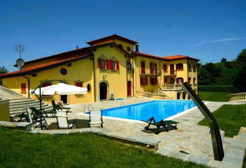 Villa à Murazzano