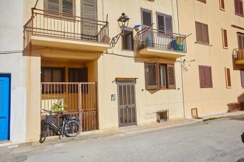 Self-contained apartment in Favignana