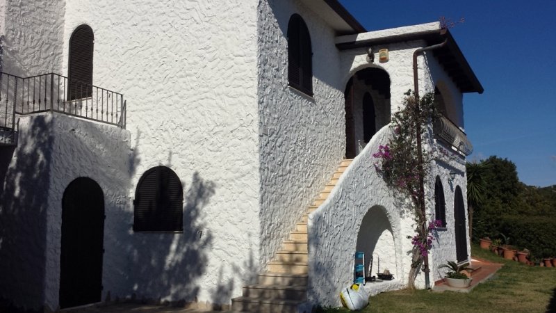 Вилла в Муравера