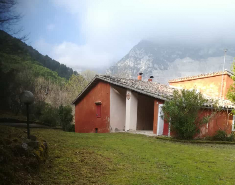 Farmhouse in Fabriano