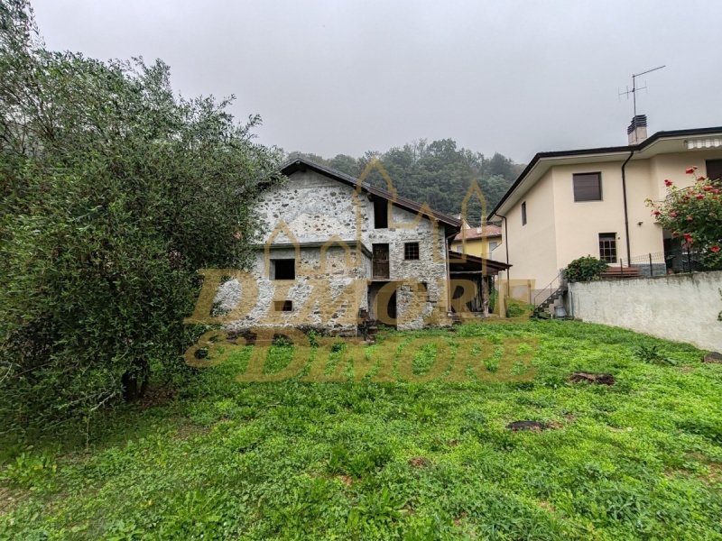 Villa en Premosello-Chiovenda