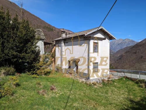 Villa in Calasca-Castiglione