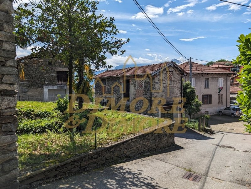 Semi-detached house in San Bernardino Verbano