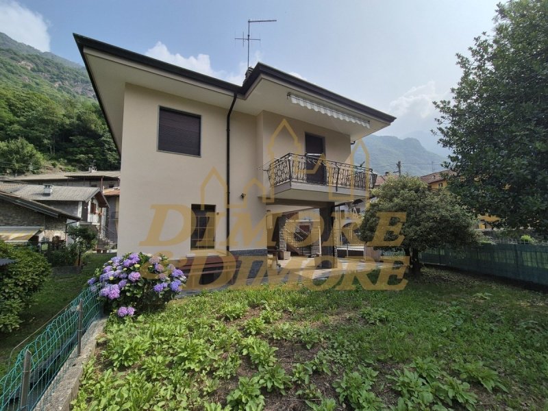 Villa à Premosello-Chiovenda