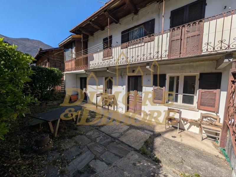 Villa in Beura-Cardezza