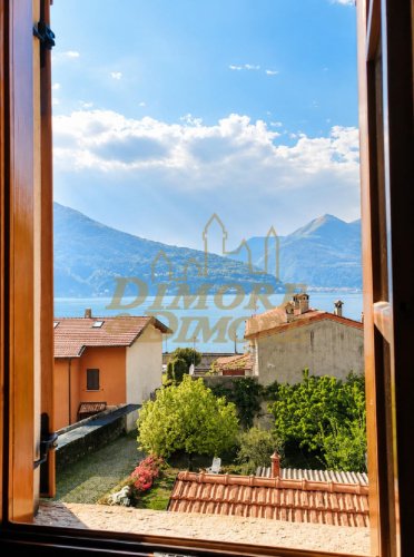 Apartment in Maccagno con Pino e Veddasca