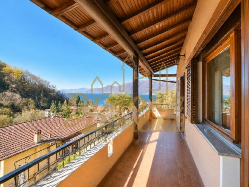 Villa in Luino