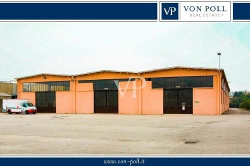 Commercial property in Arluno