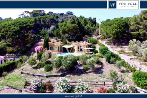 Villa in Campo nell'Elba